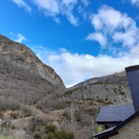 Apartamento Tarmanones Escarrilla Exterior photo
