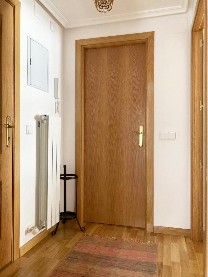 Apartamento Tarmanones Escarrilla Exterior photo