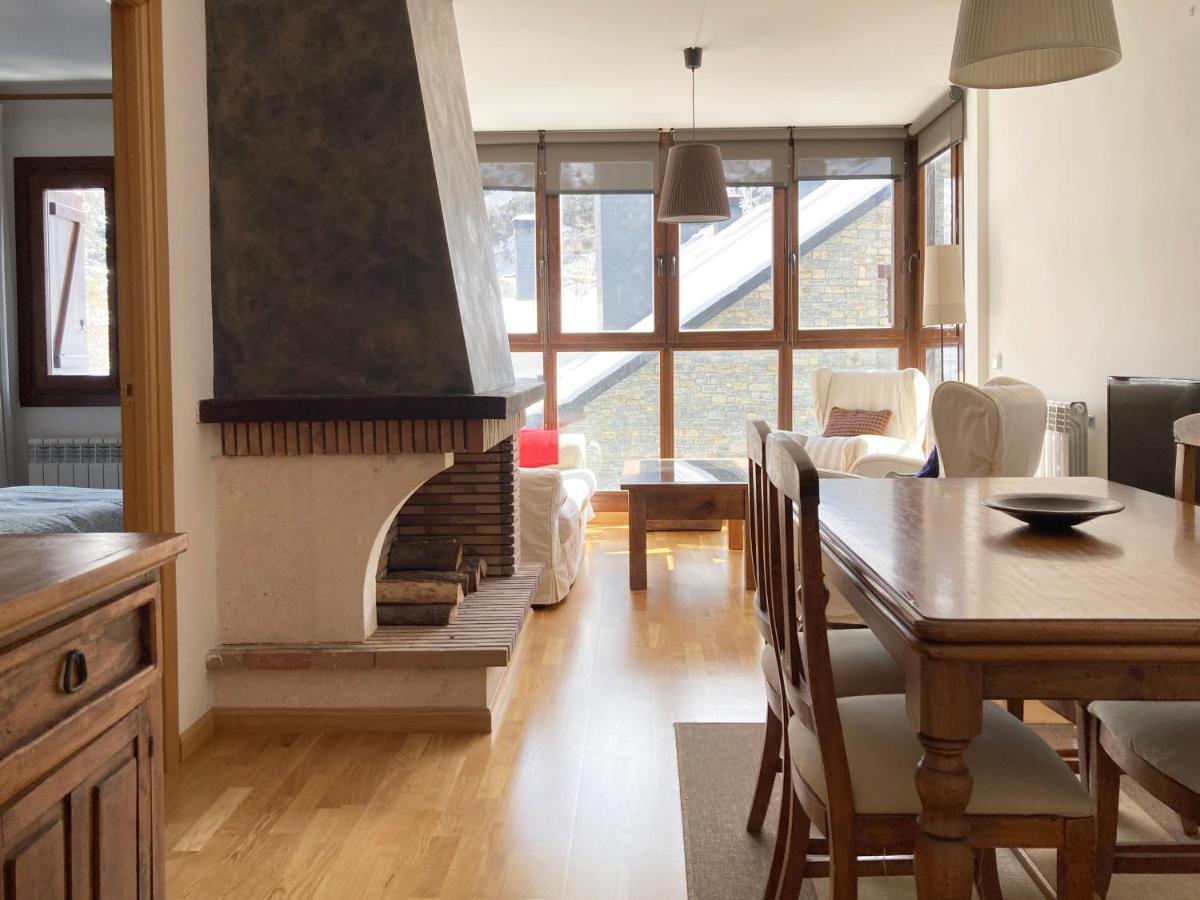 Apartamento Tarmanones Escarrilla Exterior photo