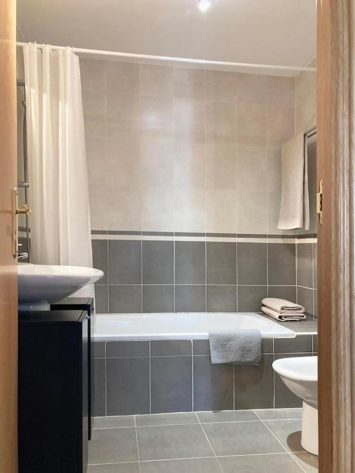 Apartamento Tarmanones Escarrilla Exterior photo